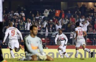 Fotos do jogo entre So Paulo e Atltico, no Morumbi, pela 9 rodada do Brasileiro