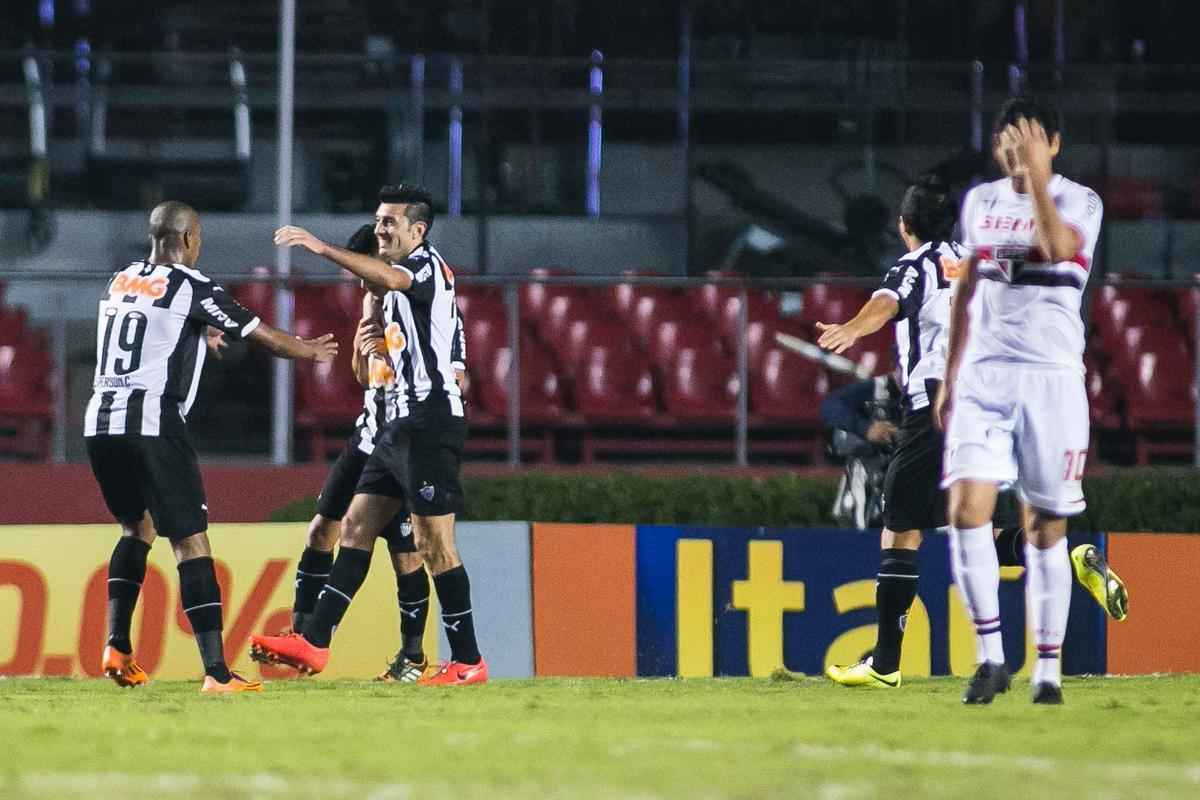 Fotos do jogo entre So Paulo e Atltico, no Morumbi, pela 9 rodada do Brasileiro