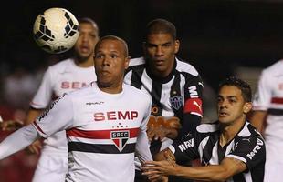 Fotos do jogo entre So Paulo e Atltico, no Morumbi, pela 9 rodada do Brasileiro