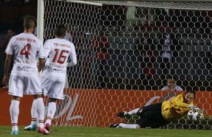 Fotos do jogo entre So Paulo e Atltico, no Morumbi, pela 9 rodada do Brasileiro