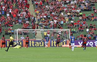 Cruzeiro goleou Flamengo por 3 a 0 no Parque do Sabi e mantm liderana do Brasileiro