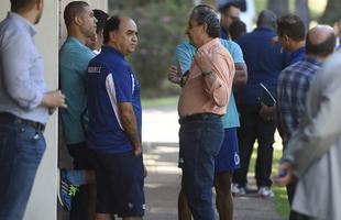 Aps duas semanas de folga, Cruzeiro retorna aos treinamentos com novidades