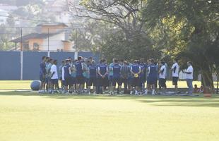 Aps duas semanas de folga, Cruzeiro retorna aos treinamentos com novidades