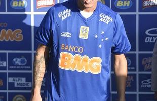 Aps duas semanas de folga, Cruzeiro retorna aos treinamentos com novidades