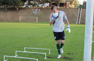 Elenco do Amrica se reapresentou na tarde desta segunda-feira, no CT Lanna Drumond; jogadores fizeram testes fsicos e conversaram com tcnico Moacir Jnior