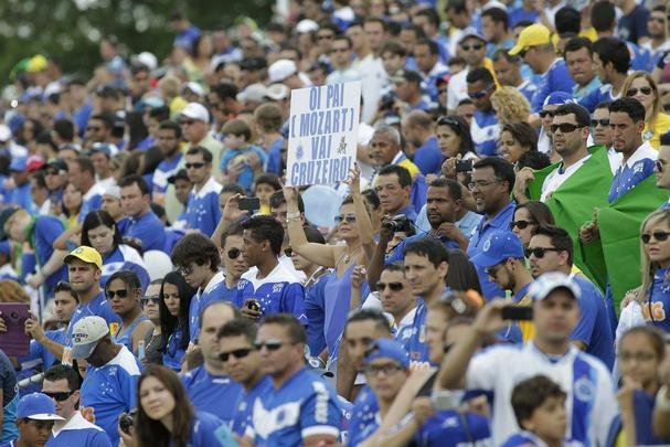 Gols do Cruzeiro foram marcados por Jlio Baptista, Manoel e Marlone (trs vezes)