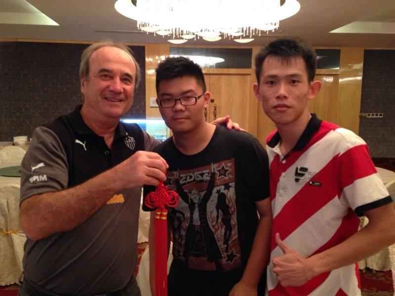 Fotos do jantar de boas-vindas ao Galo em Nanning