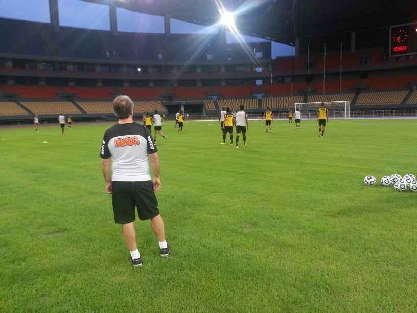 No estdio Guangxi, Galo fez o ltimo treino em territrio chins