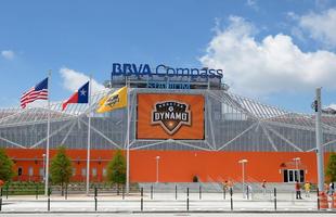 Estdio BBVA Compass pertence ao Houston Dynamo, time de futebol dos Estados Unidos, e conta com camarotes luxuosos