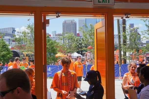 Estádio BBVA Compass pertence ao Houston Dynamo, time de futebol dos Estados Unidos, e conta com camarotes luxuosos