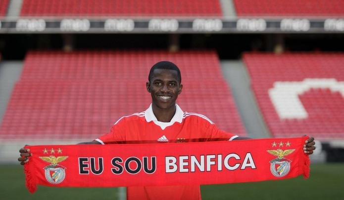 Ramires foi vendido ao Benfica em 2009 por 7,5 milhões de euros