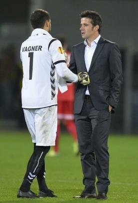 Vagner - no  muito conhecido no Brasil, mas tornou-se referncia em Portugal. Depois de passar por Atltico Paranaense e Ituano, Vagner assinou pelo Estoril, em 2010. Desde ento,  titular e capito da equipe. Recentemente ele participou da Liga Europa 2013/2014, considerado um dos maiores feitos da histria do clube de Cascais.