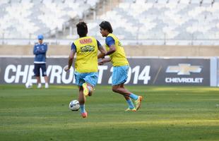 Cruzeiro treinou no Mineiro na vspera da volta ao Campeonato Brasileiro, contra o Vitria