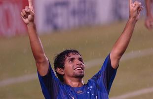 Hoje no rival Atltico, Guilherme fez 36 gols em 84 jogos com a camisa do Cruzeiro
