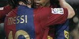 Imagens de arquivo de 2006: Messi e Ronaldinho voltaro a jogar juntos nesta sexta-feira, em Portugal, na despedida de Deco