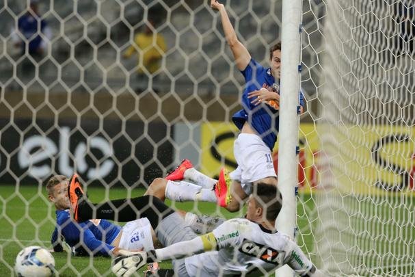 No Mineiro, equipes se enfrentam pela 12 rodada do Campeonato Brasileiro