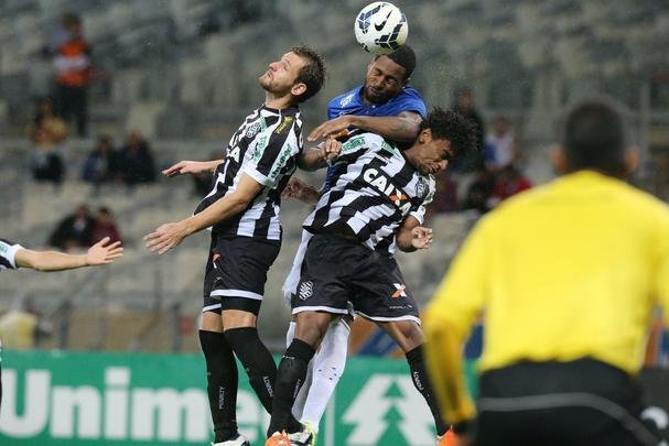 No Mineiro, equipes se enfrentam pela 12 rodada do Campeonato Brasileiro