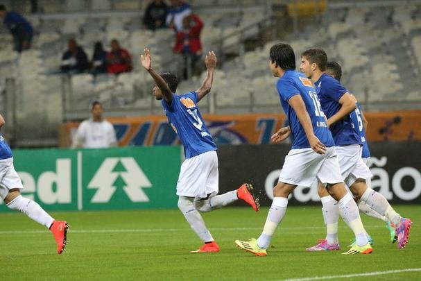 No Mineiro, equipes se enfrentam pela 12 rodada do Campeonato Brasileiro