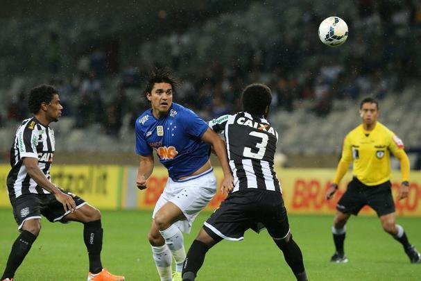 No Mineiro, equipes se enfrentam pela 12 rodada do Campeonato Brasileiro