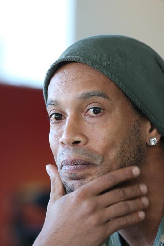 Ronaldinho se despediu do Atltico na manh desta quarta-feira, em entrevista coletiva na Cidade do Galo