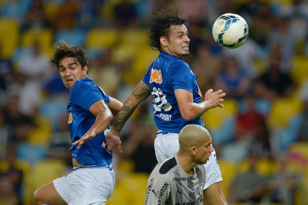 Cruzeiro finalizou mais vezes que o Botafogo, mas no somou os trs pontos no Rio de Janeiro