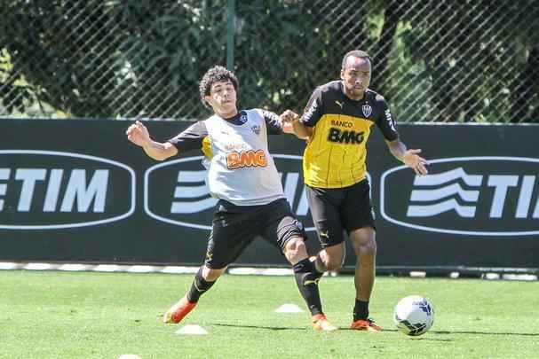 Imagens da reapresentação do Atlético nesta segunda - Jô não esteve na Cidade do Galo e foi cortado da lista do jogo contra a Chapecoense, na quarta feira