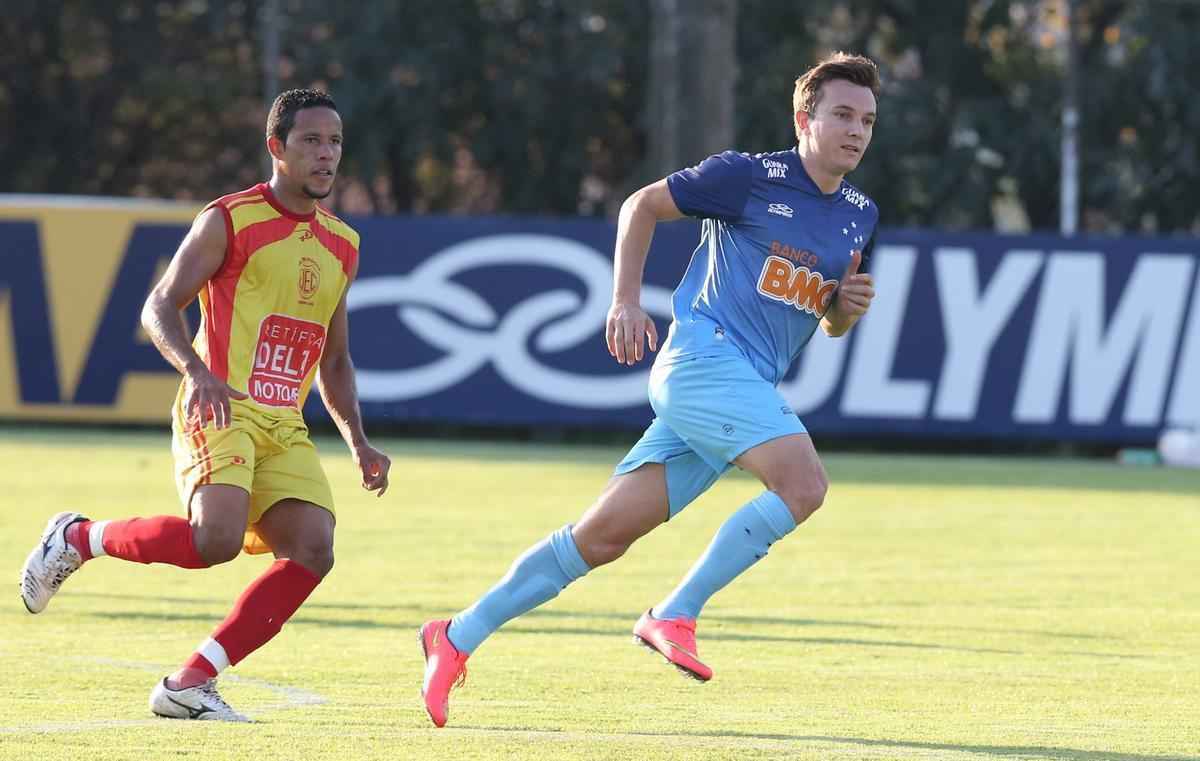 Gols do Cruzeiro foram marcados por Willian, Dagoberto e Neilton