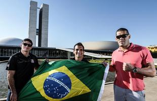 Paulo Thiago, Rani Yahya  e Antnio Pezo posam juntos em Braslia 