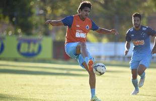 Clube celeste enfrenta o Cricima, neste sbado, s 18h30, fora de casa