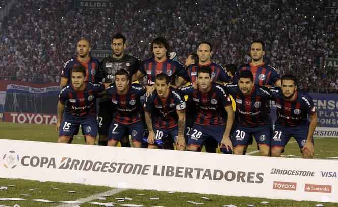 Imagens do primeiro jogo da final da Copa Libertadores 2014; empate entre Nacional e San Lorenzo