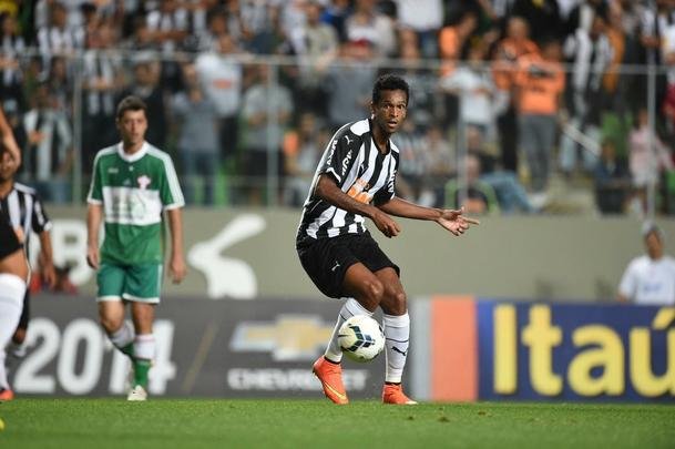 Imagens do jogo entre Atltico e Palmeiras no Independncia