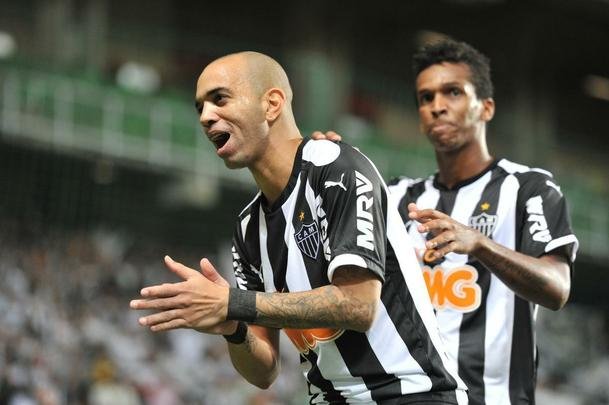 Imagens do jogo entre Atltico e Palmeiras no Independncia