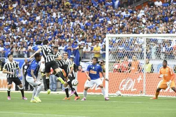 No Mineiro, equipes se enfrentam pela 15 rodada do Campeonato Brasileiro
