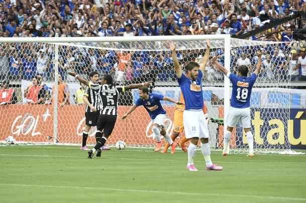 No Mineiro, equipes se enfrentam pela 15 rodada do Campeonato Brasileiro