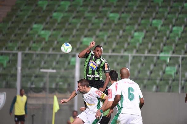 Fotos do jogo entre Amrica e Luverdense, no Independncia, pela 17 rodada da Srie B do Brasileiro