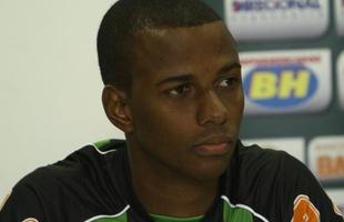 Depois de um bom Campeonato Mineiro pelo Tombense, Andr assumiu a camisa 3 do Coelho em parte da temporada, mas acabou perdendo a titularidade para para Renato Santos