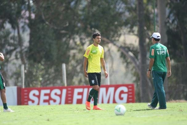 Imagens do ltimo treino do Amrica antes do jogo contra a Ponte Preta, no Independncia, pela 18 rodada da Srie B do Brasileiro