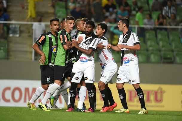Fotos do jogo entre Amrica e Ponte Preta, no Estdio Independncia, pela 18 rodada da Srie B do Campeonato Brasileiro