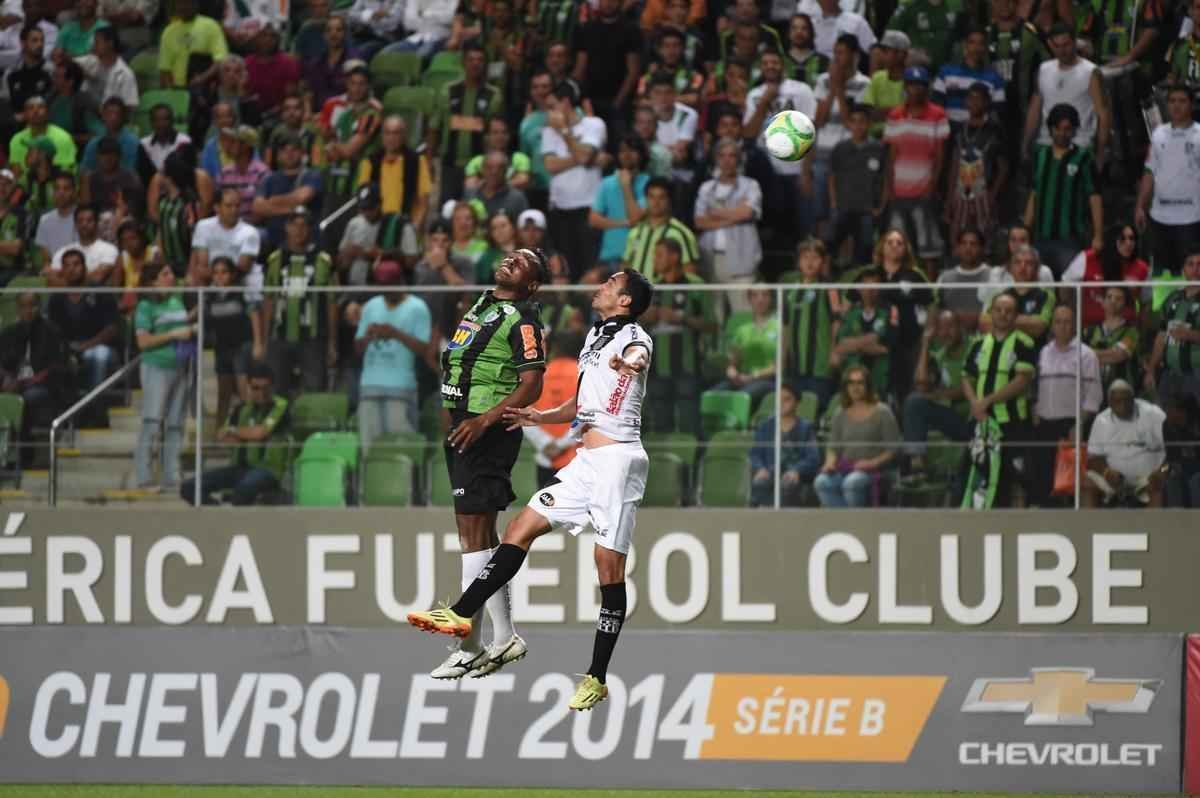 Fotos do jogo entre Amrica e Ponte Preta, no Estdio Independncia, pela 18 rodada da Srie B do Campeonato Brasileiro