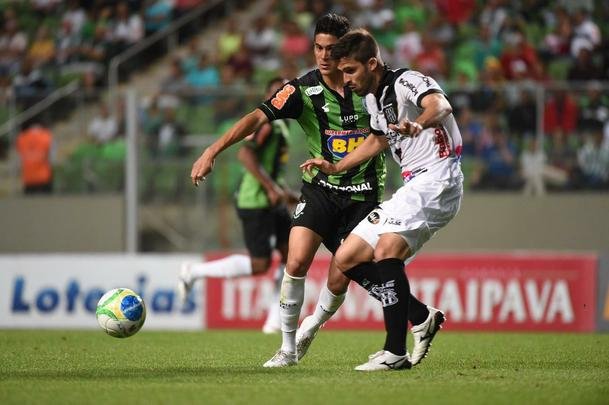 Fotos do jogo entre Amrica e Ponte Preta, no Estdio Independncia, pela 18 rodada da Srie B do Campeonato Brasileiro