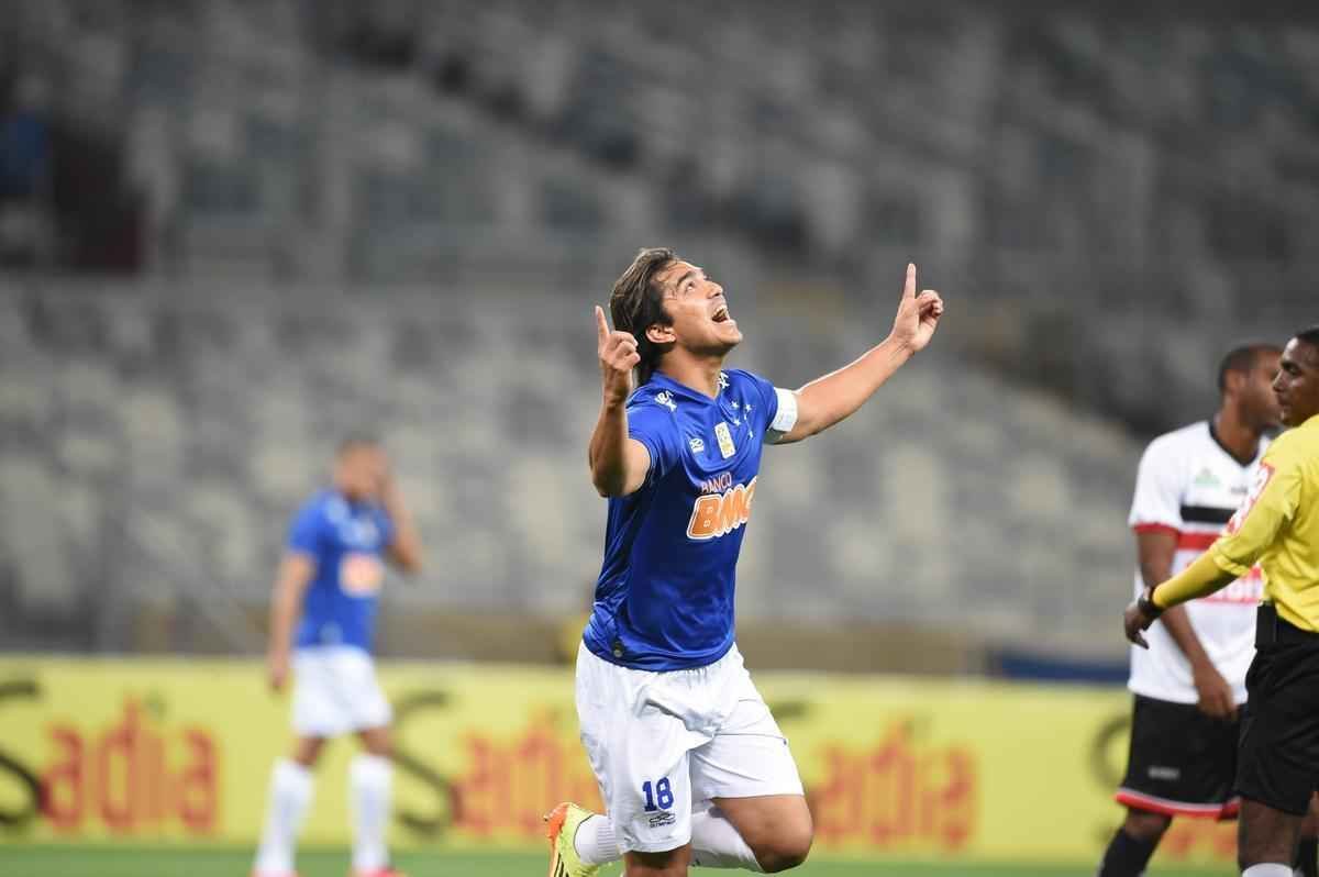 Fotos de Cruzeiro x Santa Rita-AL, no Mineiro, jogo vlido pelas oitavas de final da Copa do Brasil