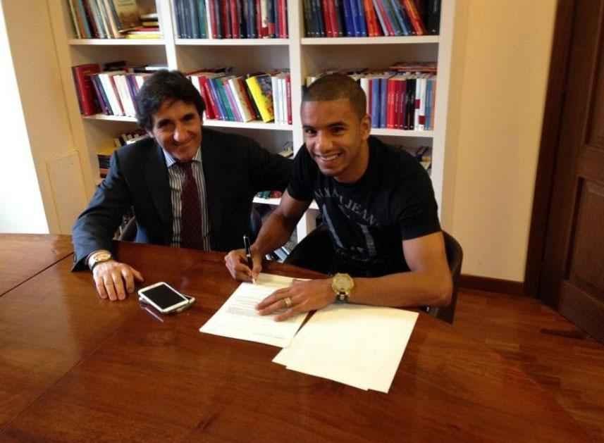 Bruno Peres foi do Santos para o Torino