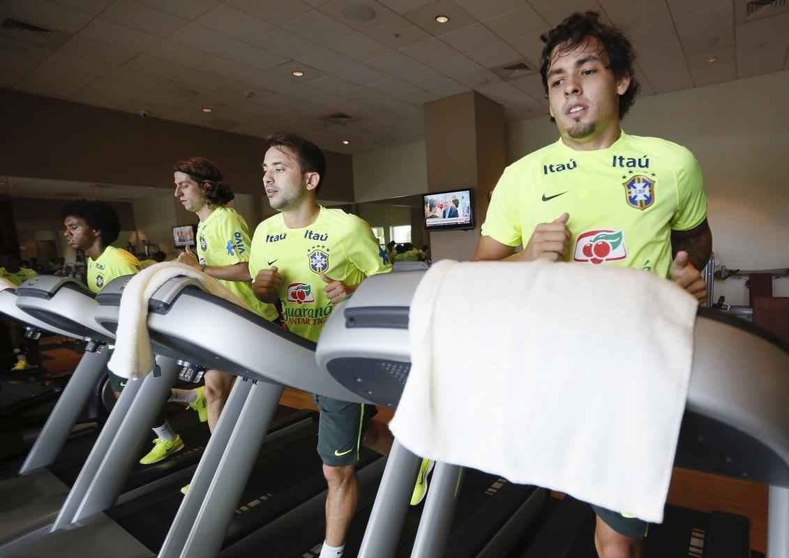Jogadores da Seleo Brasileira durante treino fsico em Miami visando aos amistosos contra Colmbia e Equador
