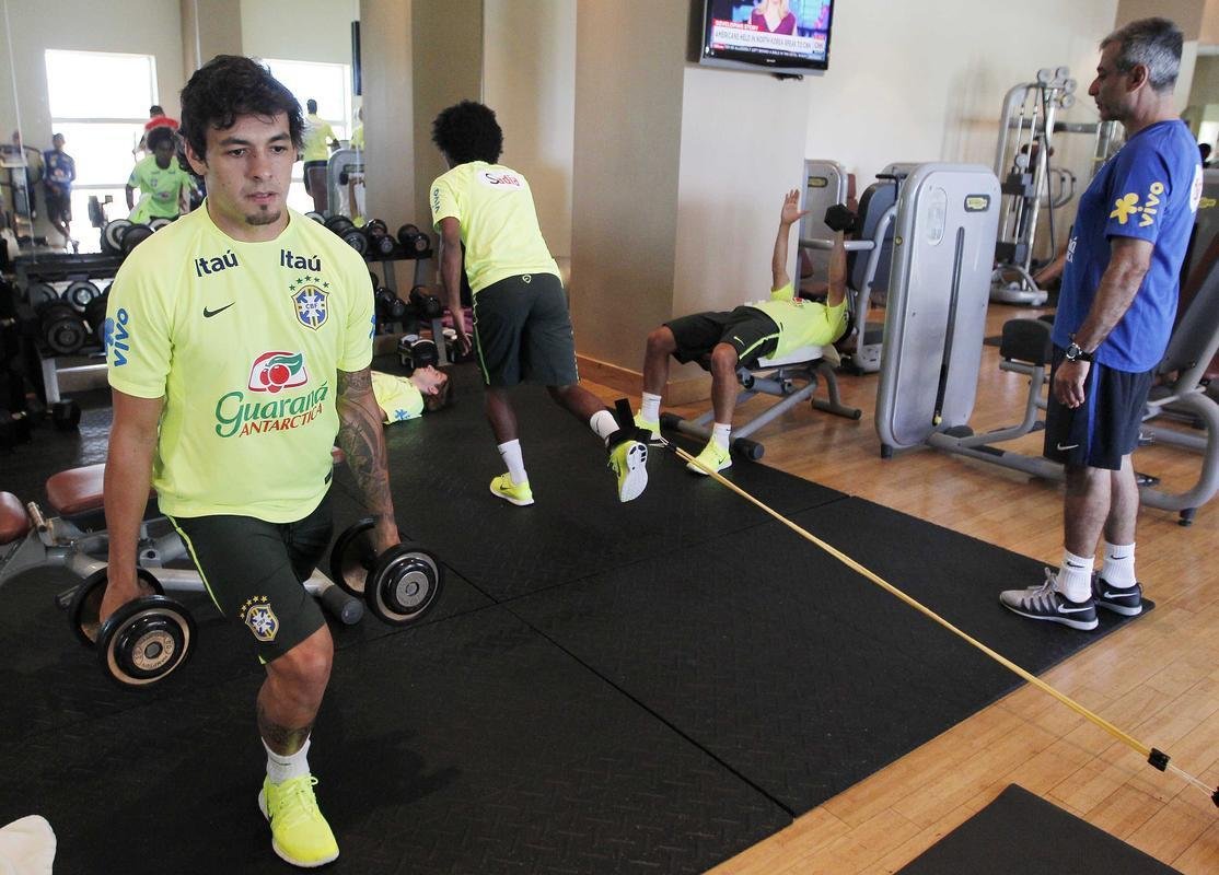 Jogadores da Seleo Brasileira durante treino fsico em Miami visando aos amistosos contra Colmbia e Equador