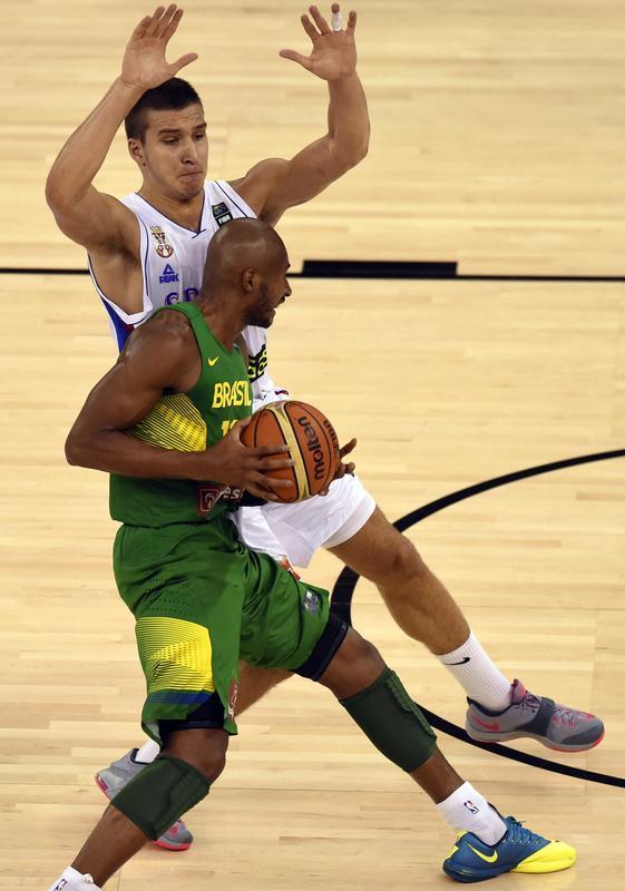 Fotos do jogo entre Brasil e Srvia, pela Copa do Mundo de Basquete Masculino