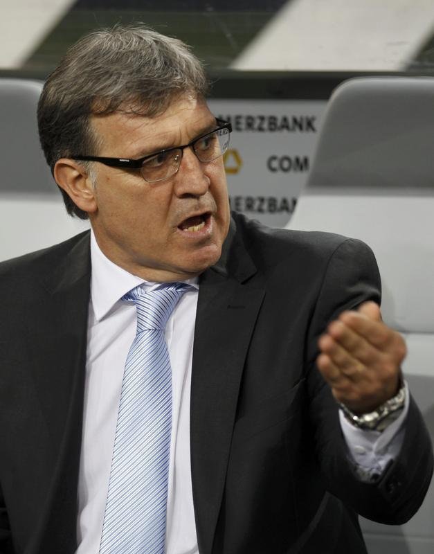 Tata Martino estreou no comando argentino
