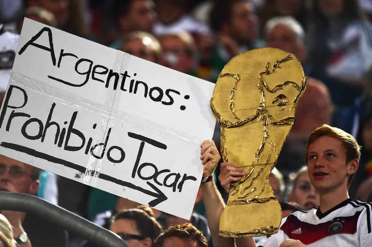 Imagens do jogo entre Argentina e Alemanha em Dusseldorf
