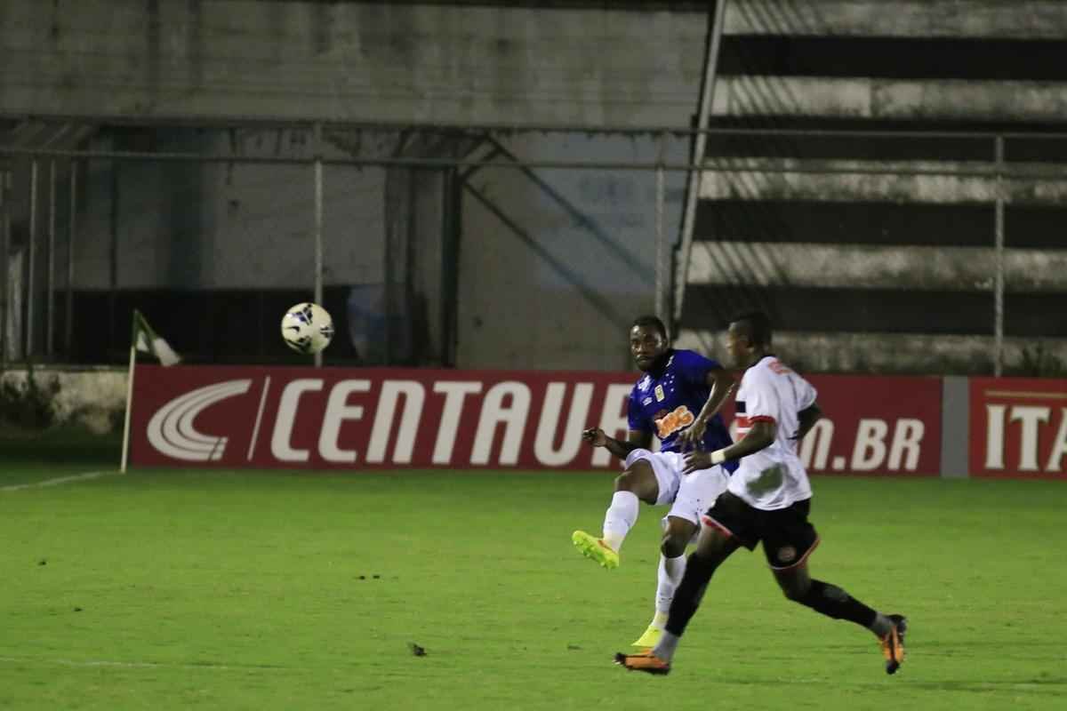 Cruzeiro vence Santa Rita por 2 a 1 e enfrenta o ABC-RN nas quartas de final