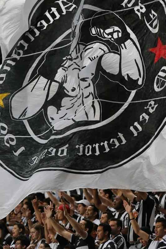 Imagens da torcida do Atltico no Independncia na partida contra o Palmeiras