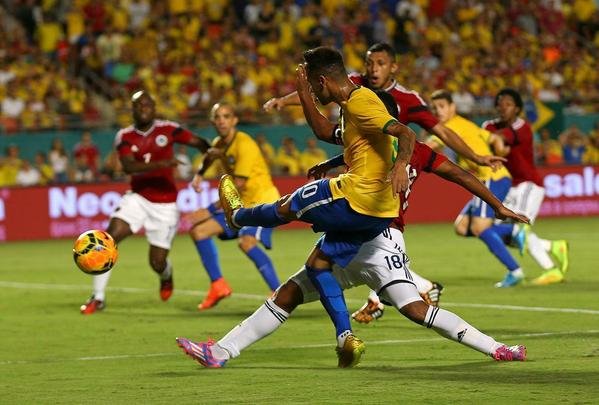 Fotos da vitória do Brasil sobre a Colômbia por 1 a 0 em Miami